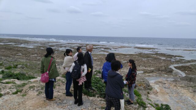 １５．１２．２７沖縄ツアー・平和祈念公園・海を.jpg